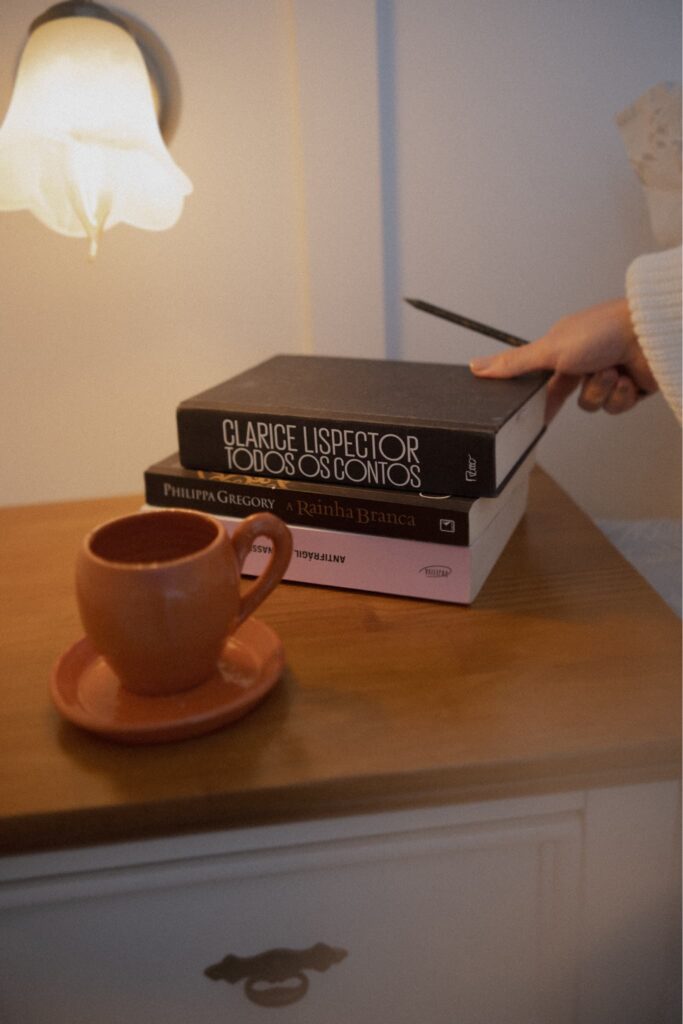 Livroterapia, clube do livro da Cris Barreto